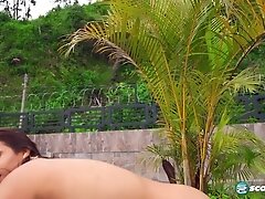 Busty Isa Gomez's poolside bikini, nipple sucking and toy show