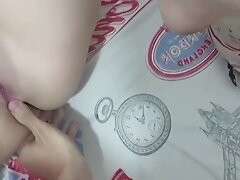 Mi Pequena Hermanastra Me Pide Que Caliente Con Una Dura Cogida Por El Culo Porque Tiene Mucho Frio. Le Echo Mi Leche En Su Estomago. H.l. 5 Min