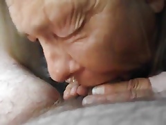 Granny's Blowjob in the Car